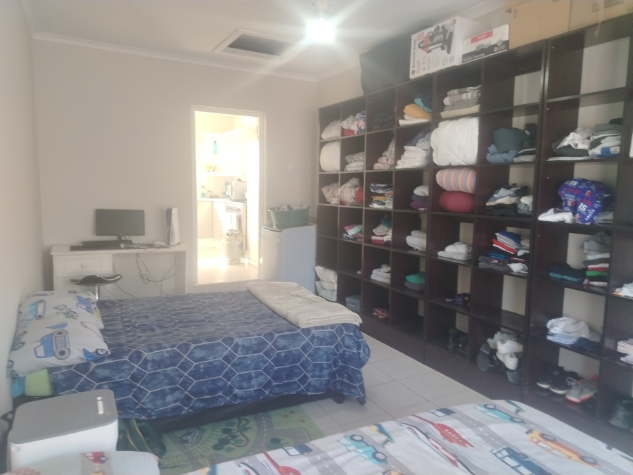 3 Bedroom Property for Sale in Beacon Bay North Eastern Cape